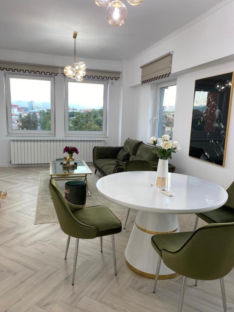 Elite Apartment Nagyszeben Kültér fotó